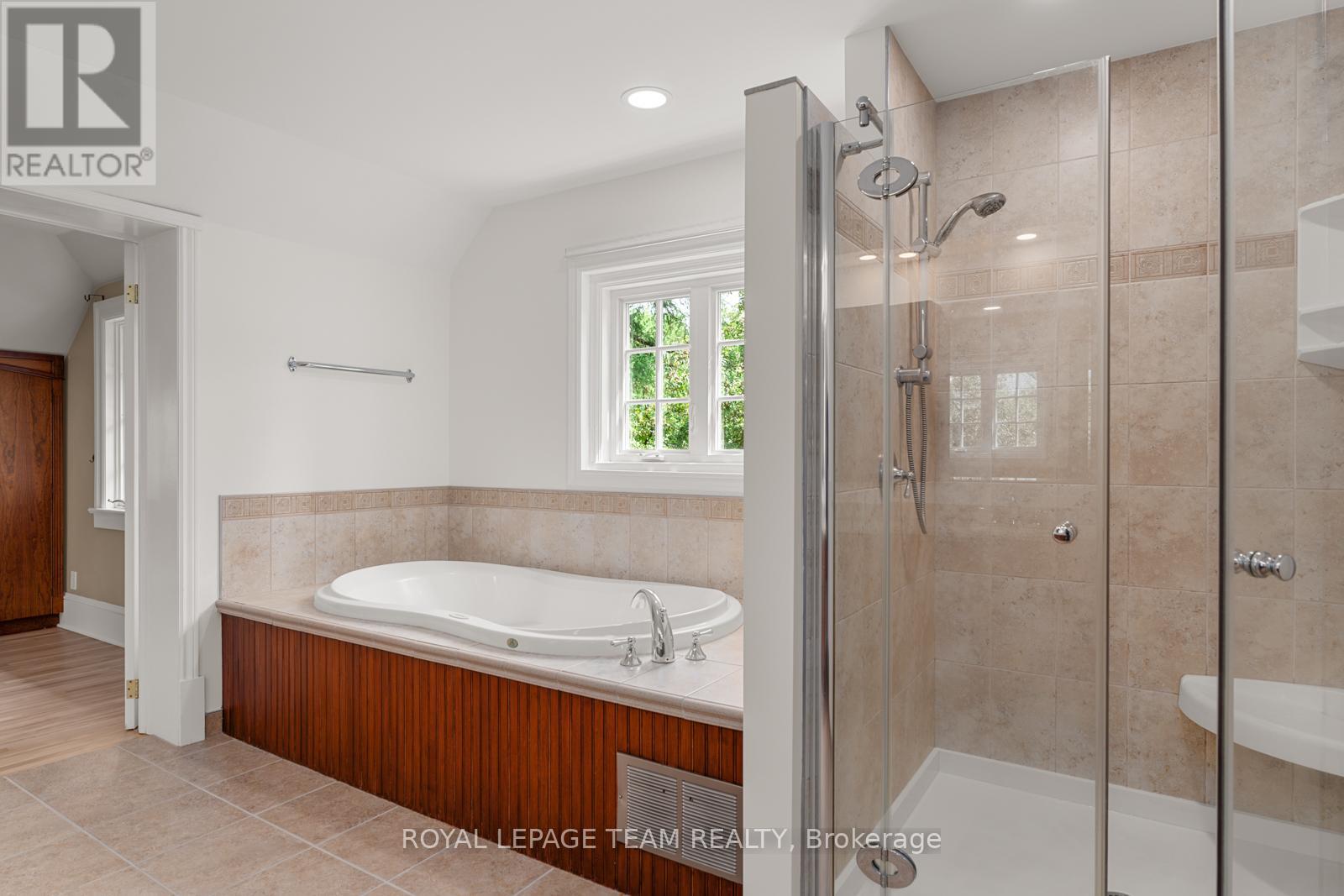 308 Manor Avenue, Ottawa, Ontario  K1M 0H8 - Photo 25 - X12497908