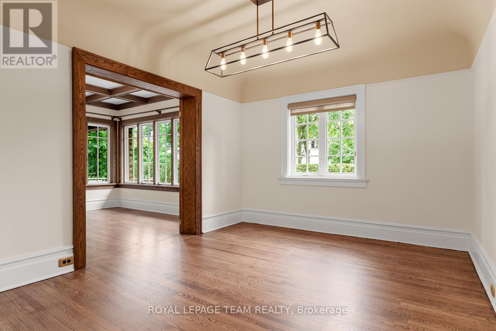 308 Manor Avenue, Ottawa, Ontario  K1M 0H8 - Photo 9 - X12497908