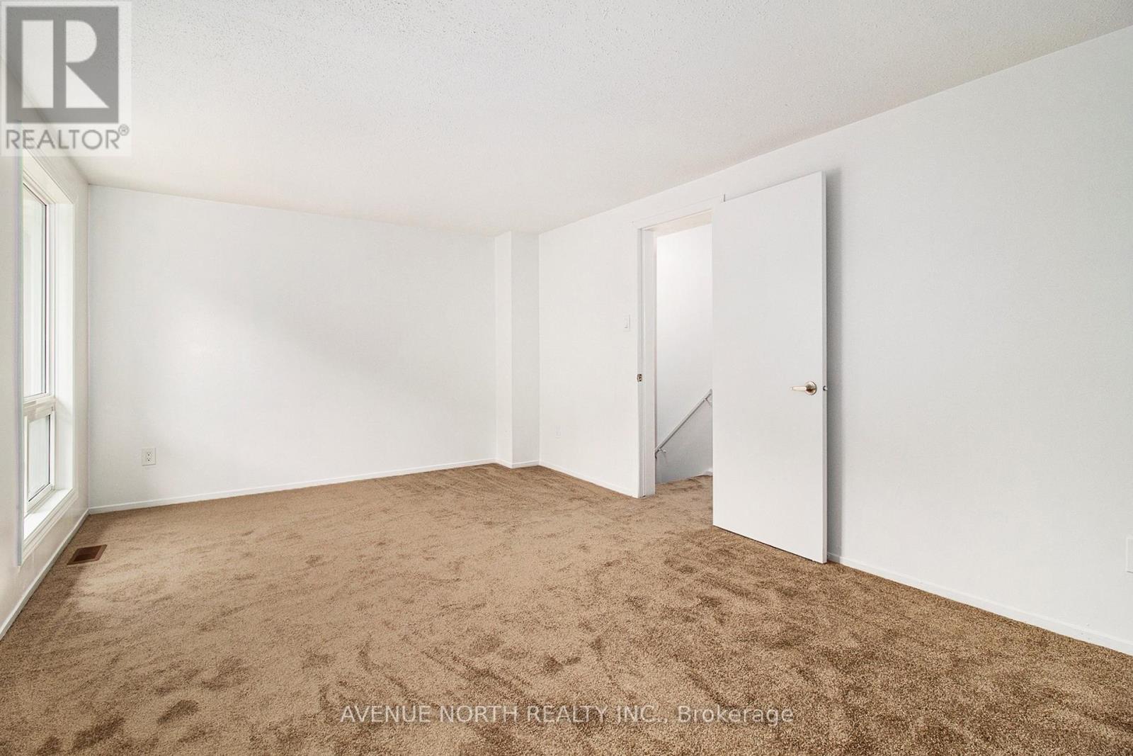 18 - 1444 Foxwell Street, Ottawa, Ontario  K1B 5J4 - Photo 15 - X12498008