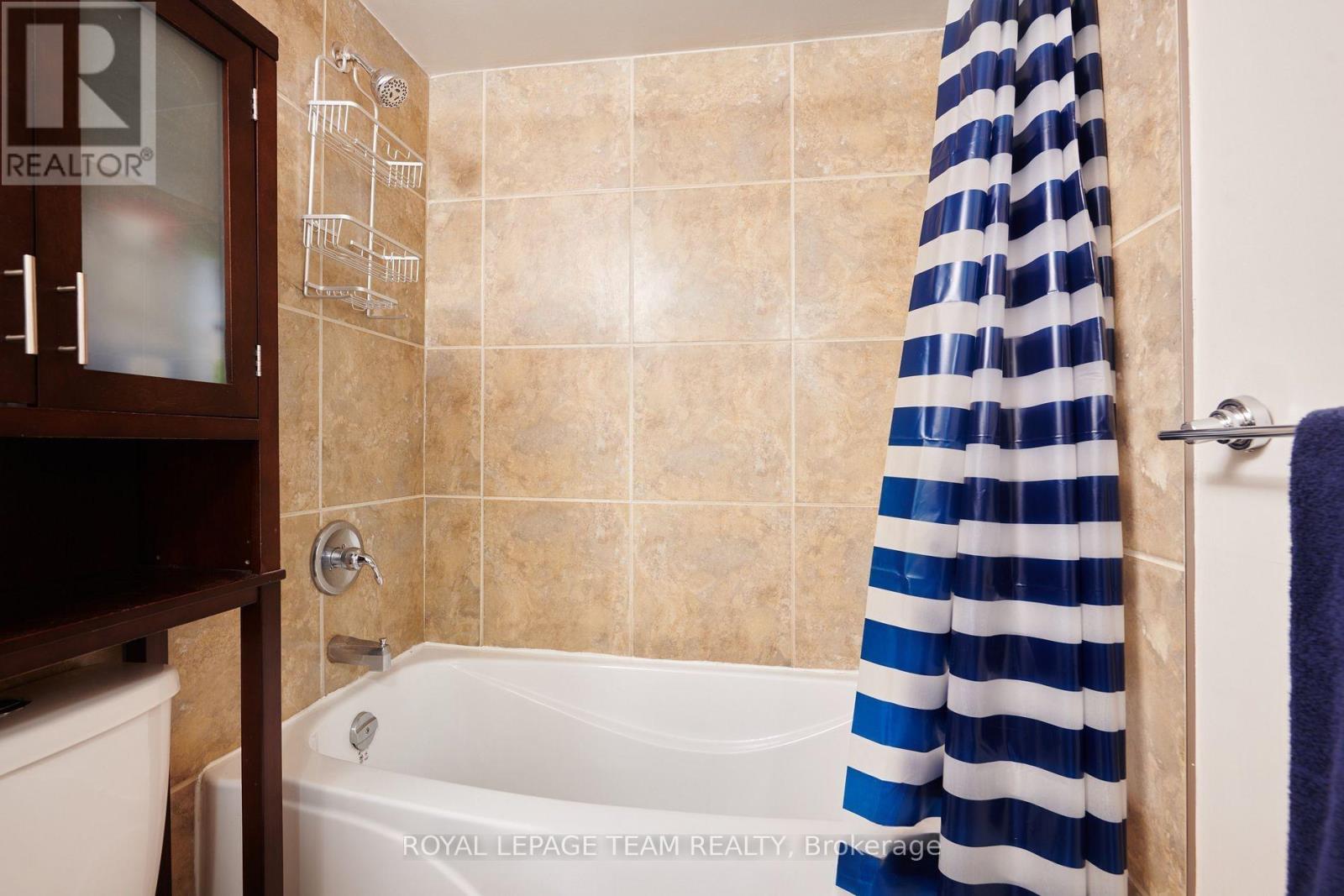 811 - 2000 Jasmine Crescent, Ottawa, Ontario  K1J 8K4 - Photo 26 - X12498010