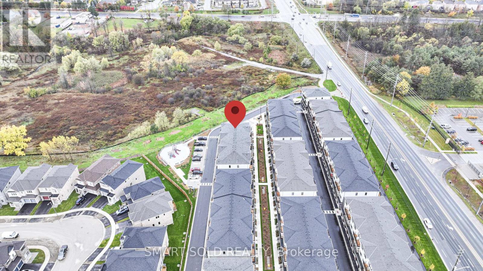 152 Matawin Lane, Richmond Hill, Ontario  L4B 0H8 - Photo 4 - N12494404