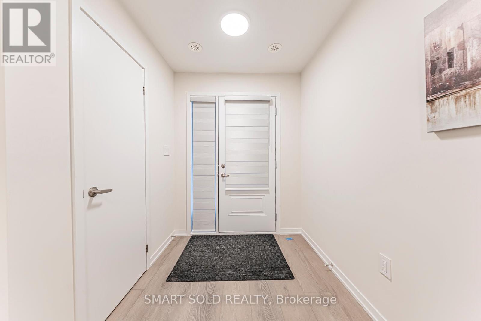 152 Matawin Lane, Richmond Hill, Ontario  L4B 0H8 - Photo 7 - N12494404