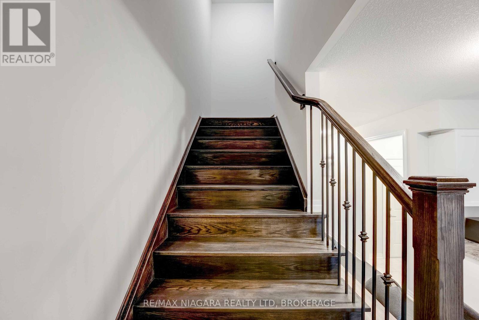 Main - 90 Hillcrest Road, Port Colborne, Ontario  L3K 6E4 - Photo 15 - X12497312