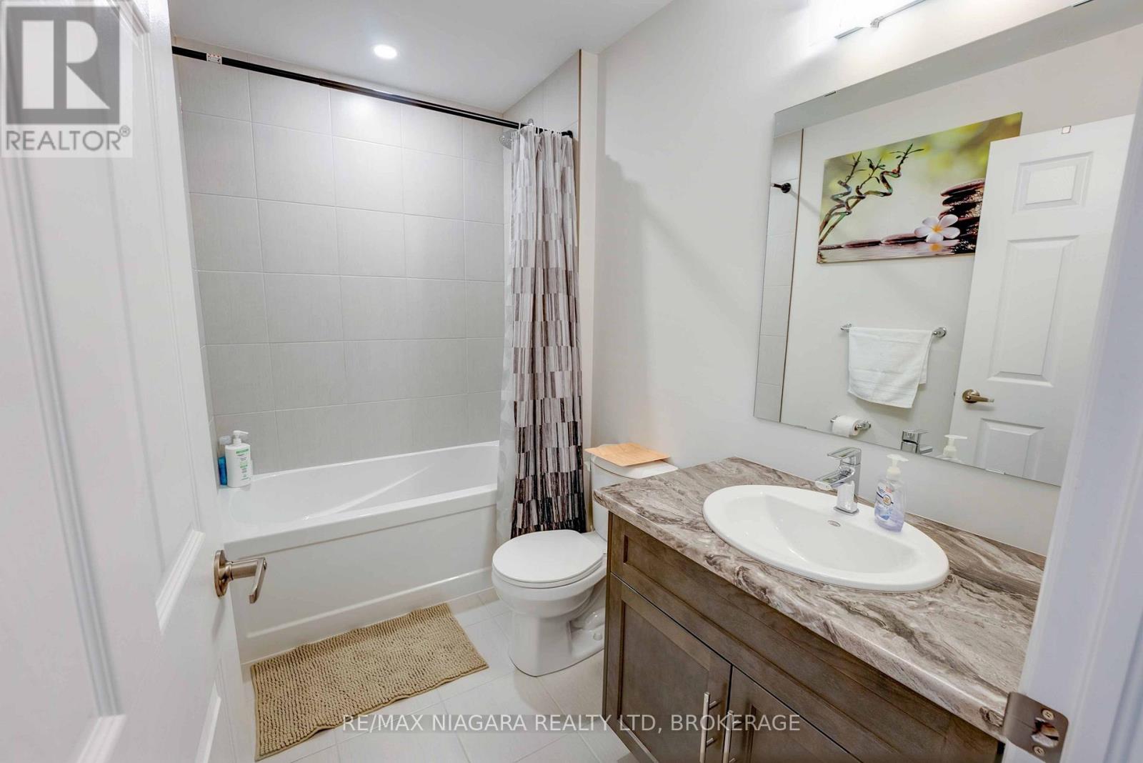 Main - 90 Hillcrest Road, Port Colborne, Ontario  L3K 6E4 - Photo 16 - X12497312