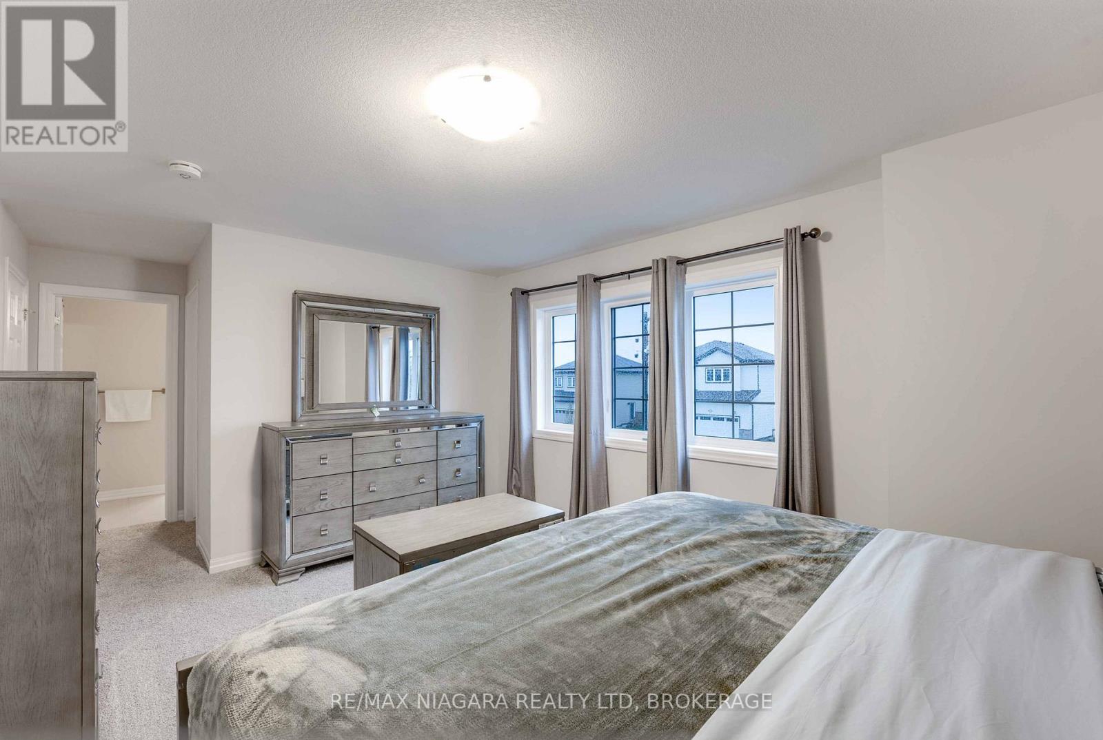 Main - 90 Hillcrest Road, Port Colborne, Ontario  L3K 6E4 - Photo 22 - X12497312