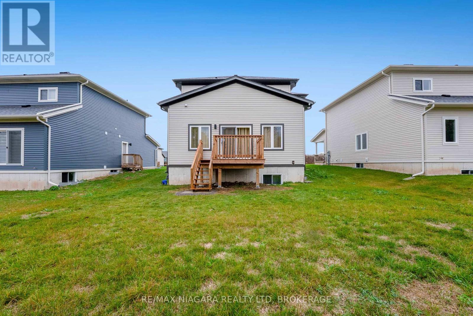 Main - 90 Hillcrest Road, Port Colborne, Ontario  L3K 6E4 - Photo 26 - X12497312