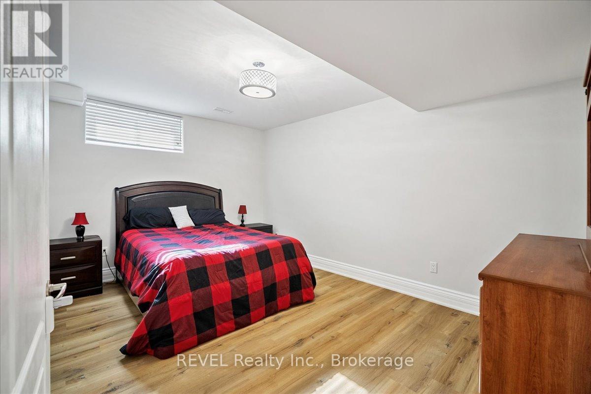 1330 Concession 6 Road W, Hamilton, Ontario  L8B 1N1 - Photo 21 - X12497382