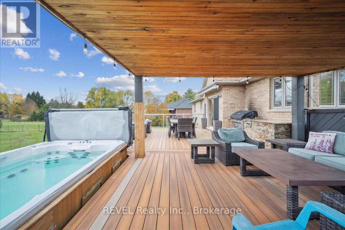 1330 Concession 6 Road W, Hamilton, Ontario  L8B 1N1 - Photo 26 - X12497382