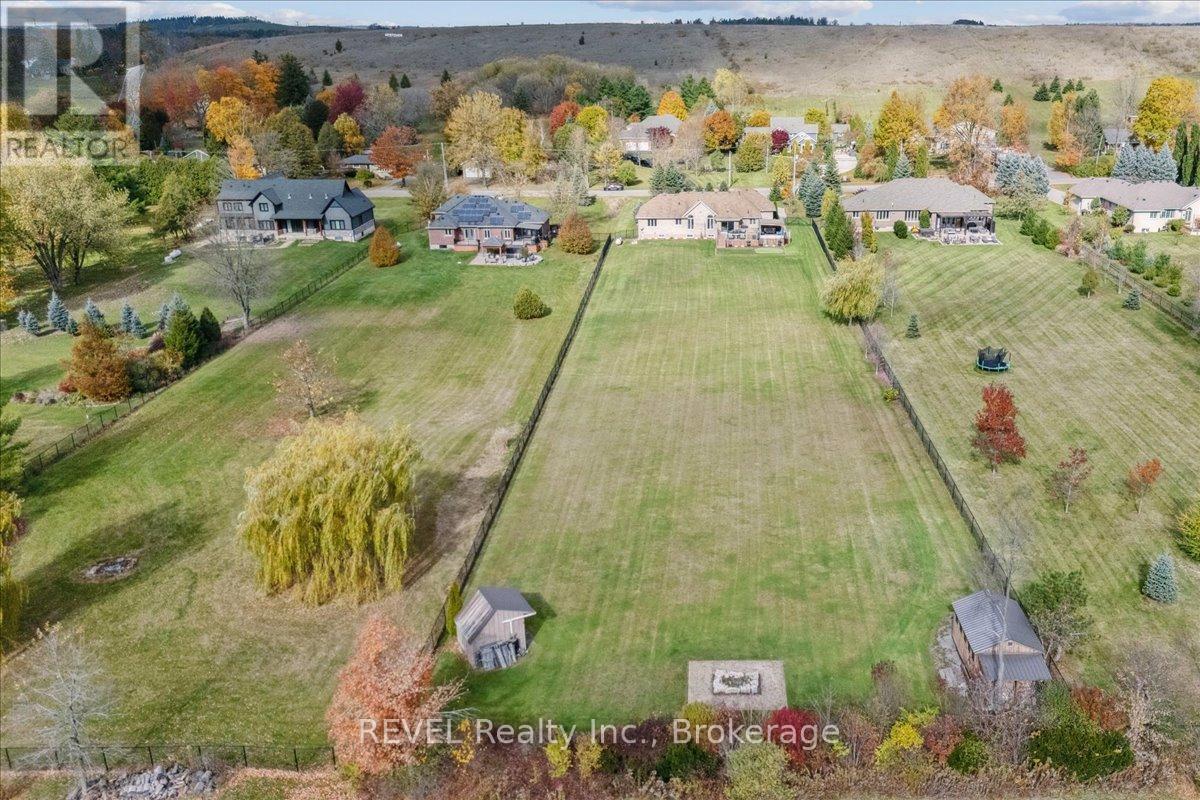 1330 Concession 6 Road W, Hamilton, Ontario  L8B 1N1 - Photo 35 - X12497382