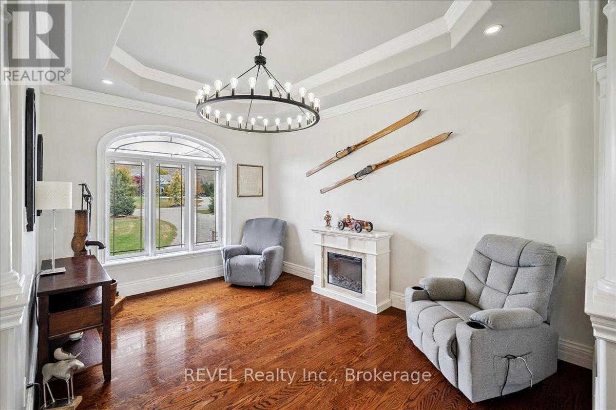 1330 Concession 6 Road W, Hamilton, Ontario  L8B 1N1 - Photo 5 - X12497382