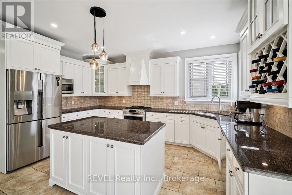 1330 Concession 6 Road W, Hamilton, Ontario  L8B 1N1 - Photo 8 - X12497382