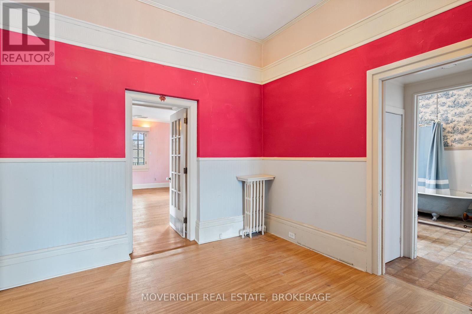 31 Yates Street, St. Catharines, Ontario  L2R 5R3 - Photo 26 - X12497512