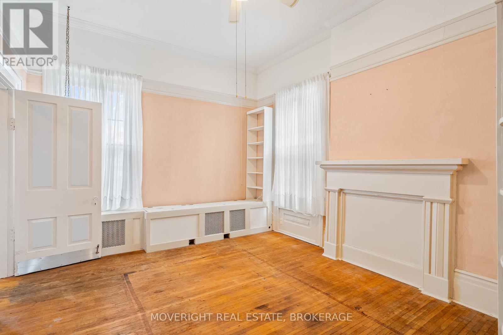 31 Yates Street, St. Catharines, Ontario  L2R 5R3 - Photo 24 - X12497640