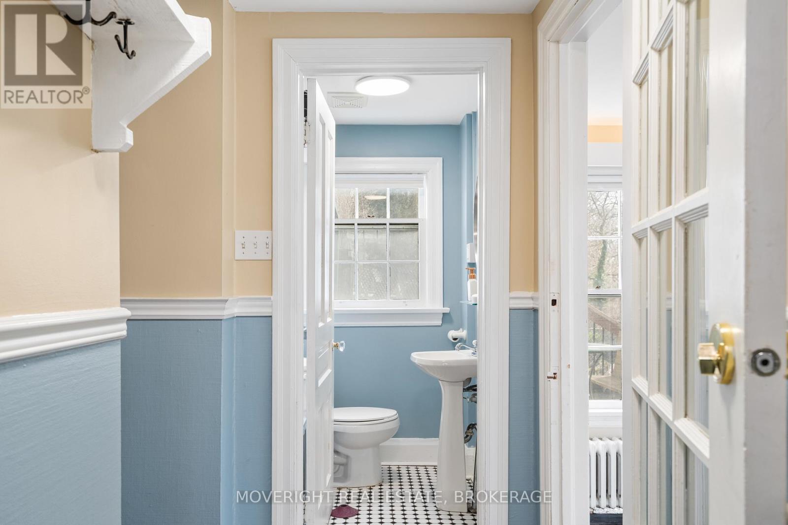 31 Yates Street, St. Catharines, Ontario  L2R 5R3 - Photo 40 - X12497640