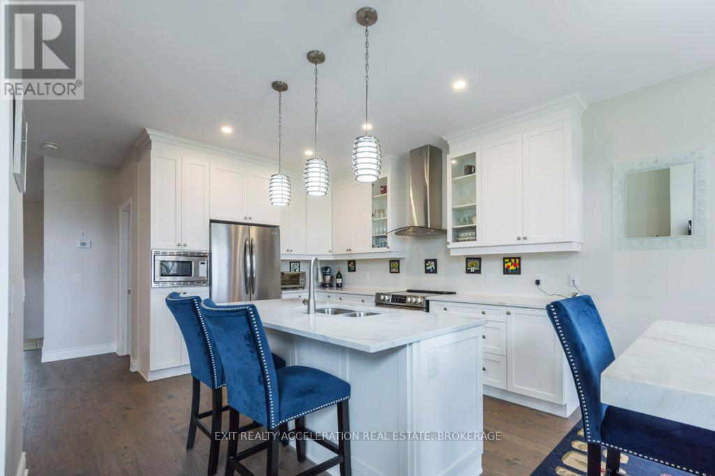 113 Country Club Drive, Loyalist (Bath), Ontario  K0H 1G0 - Photo 19 - X12497516