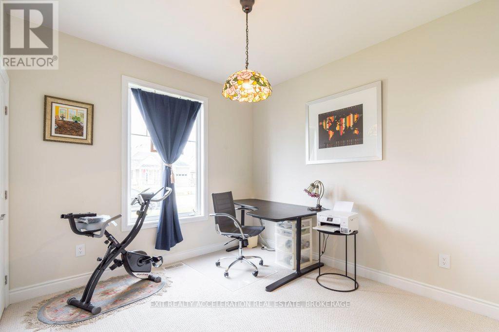 113 Country Club Drive, Loyalist (Bath), Ontario  K0H 1G0 - Photo 31 - X12497516