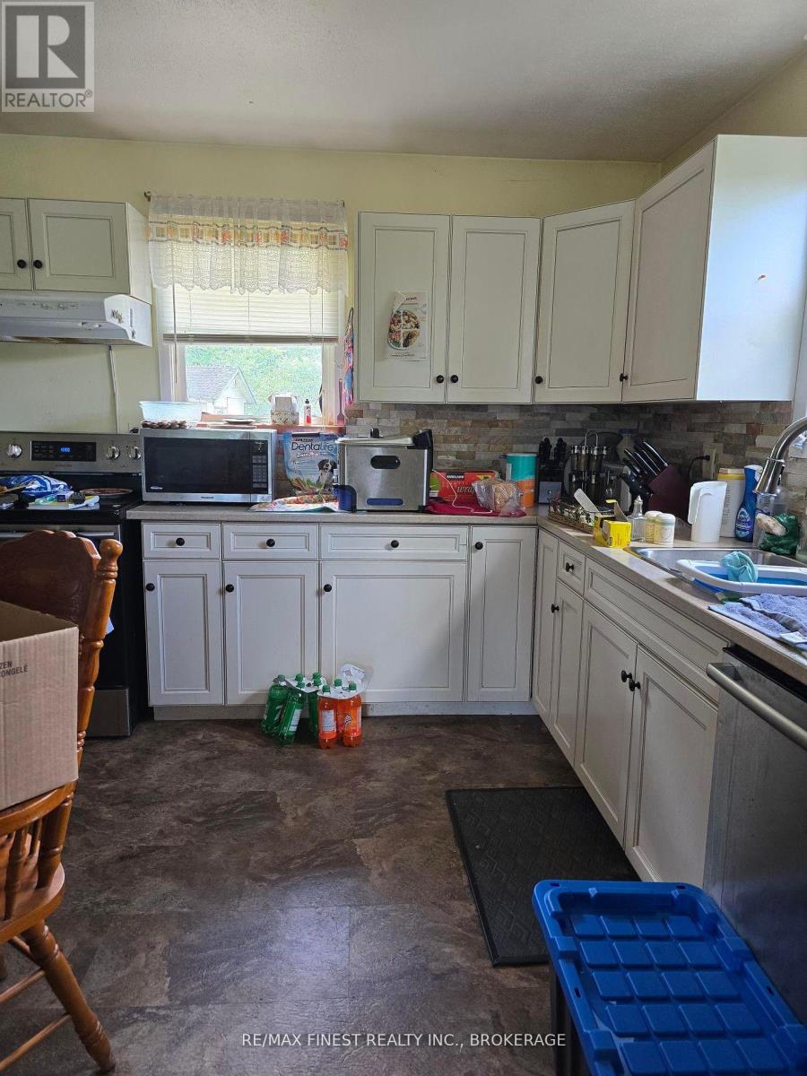 10555 Road 38, Frontenac, Ontario  K0H 2K0 - Photo 7 - X12497694