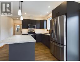 555 EARLE Crescent, oliver, British Columbia