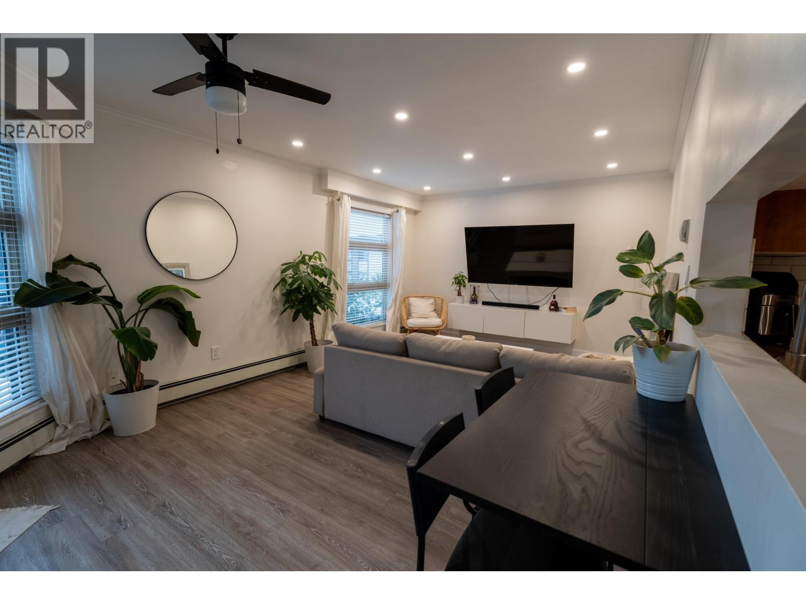 105 235 W 4th Street, North Vancouver, British Columbia  V7M 1H8 - Photo 9 - R3059424