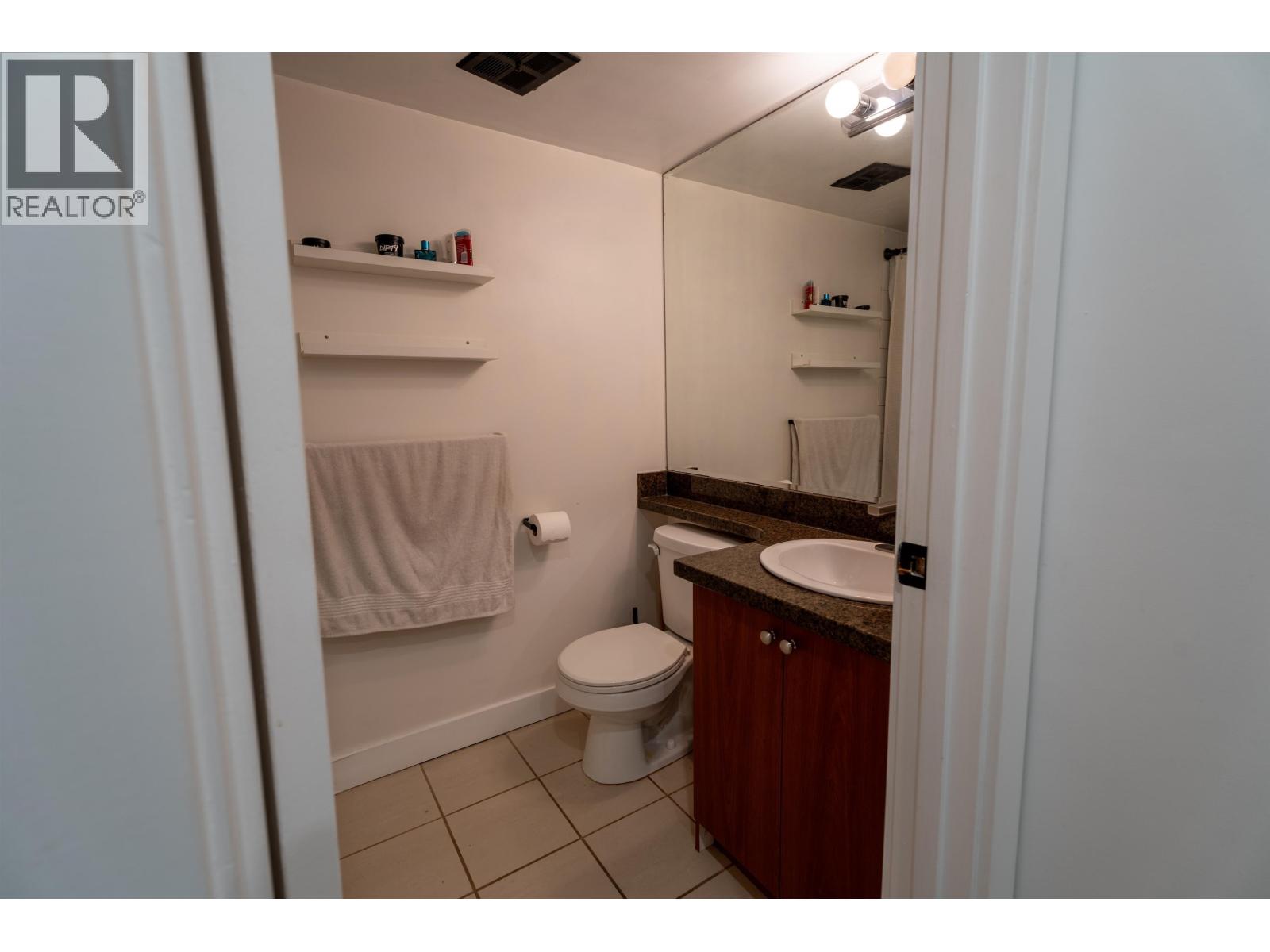 105 235 W 4th Street, North Vancouver, British Columbia  V7M 1H8 - Photo 7 - R3059424