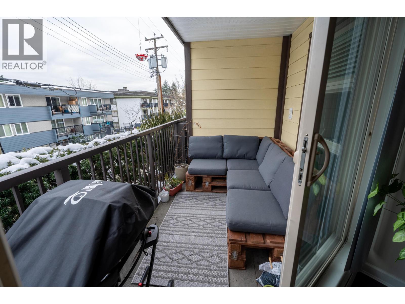 105 235 W 4th Street, North Vancouver, British Columbia  V7M 1H8 - Photo 5 - R3059424