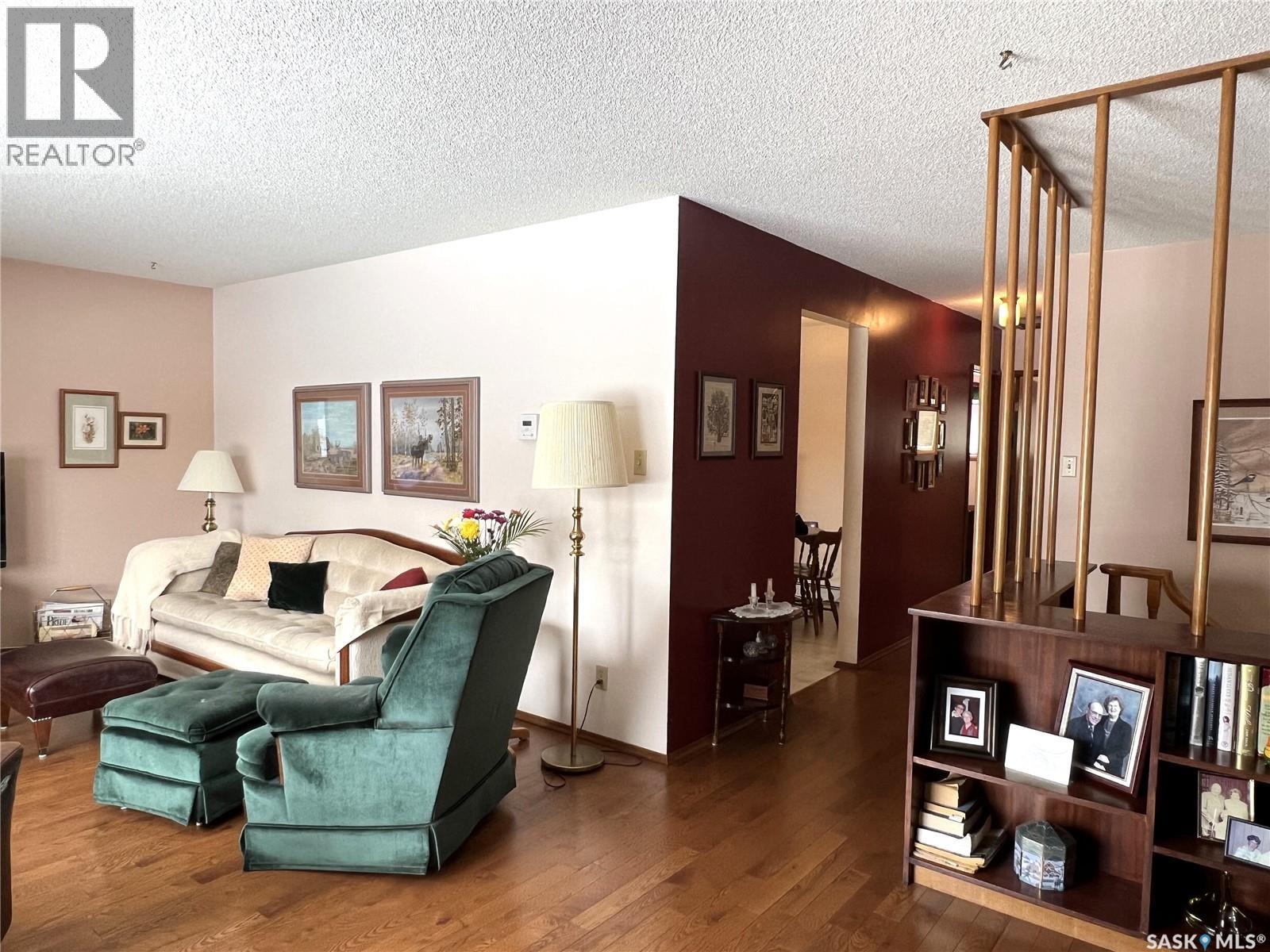 514 2nd Street E, Meadow Lake, Saskatchewan  S9X 1G6 - Photo 10 - SK022120