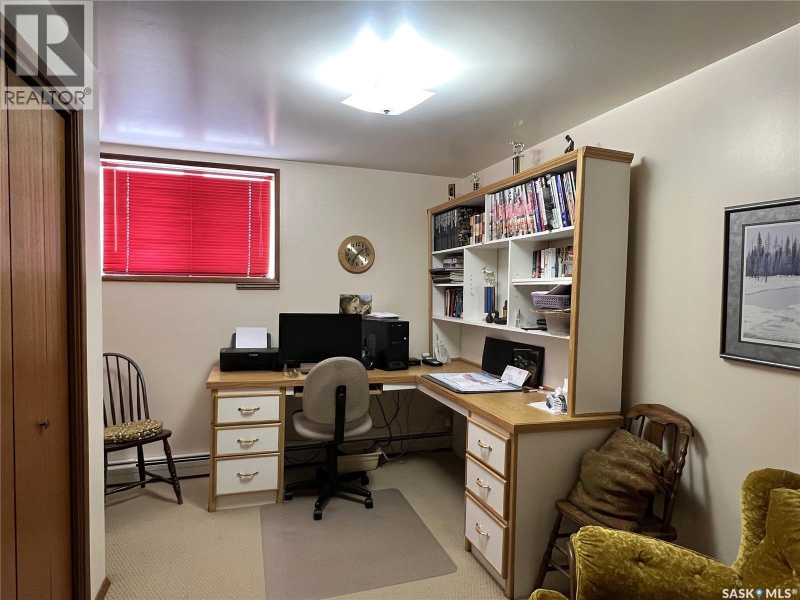 514 2nd Street E, Meadow Lake, Saskatchewan  S9X 1G6 - Photo 22 - SK022120