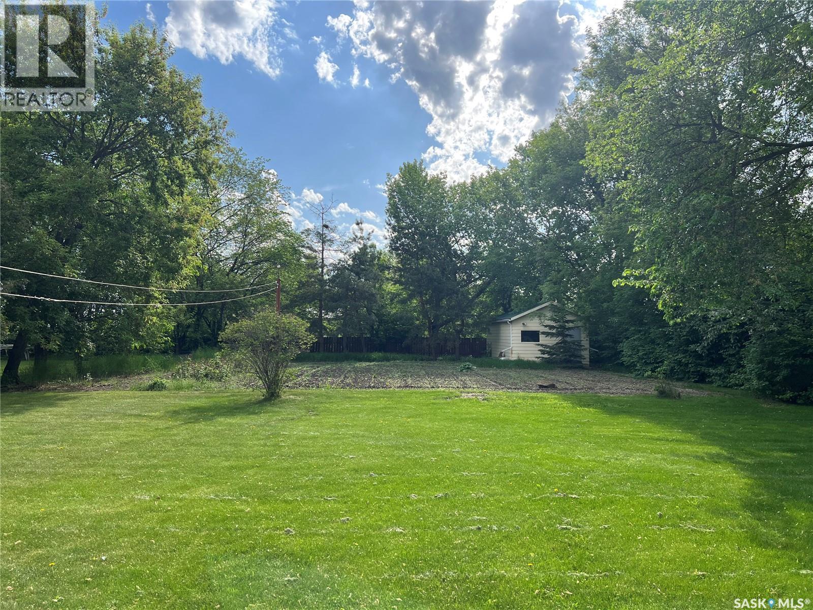 514 2nd Street E, Meadow Lake, Saskatchewan  S9X 1G6 - Photo 25 - SK022120