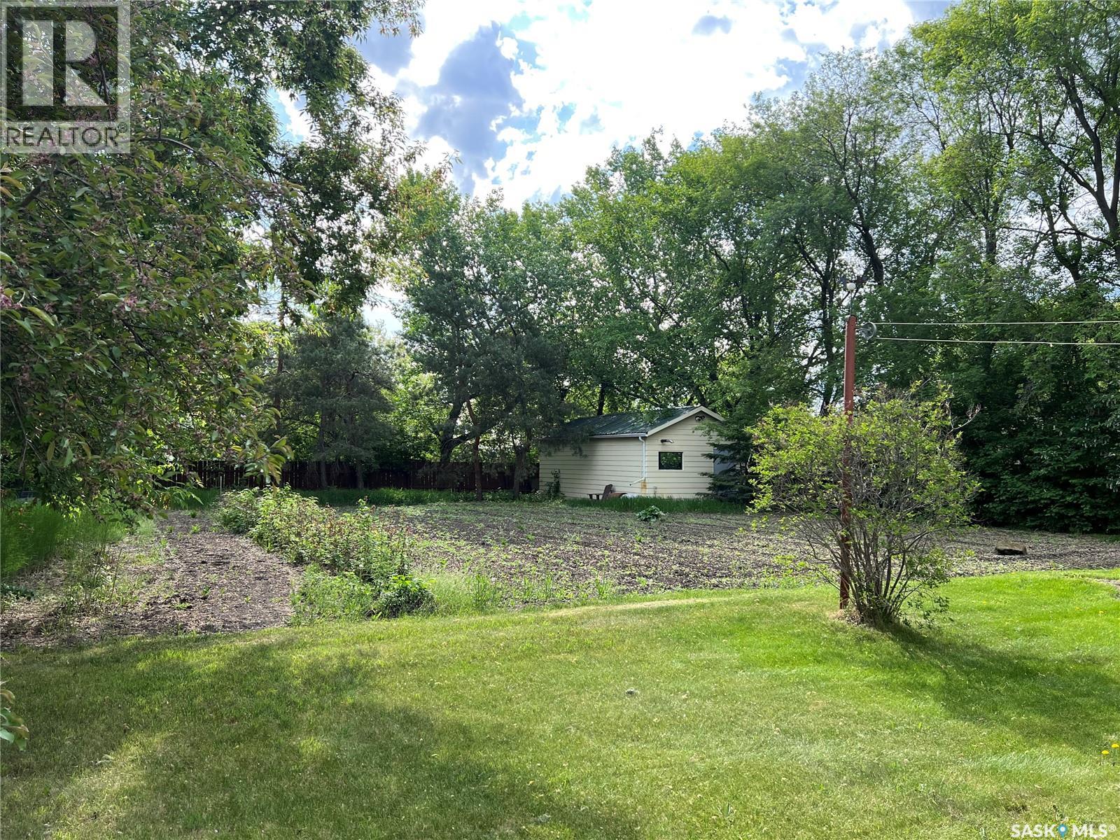 514 2nd Street E, Meadow Lake, Saskatchewan  S9X 1G6 - Photo 26 - SK022120