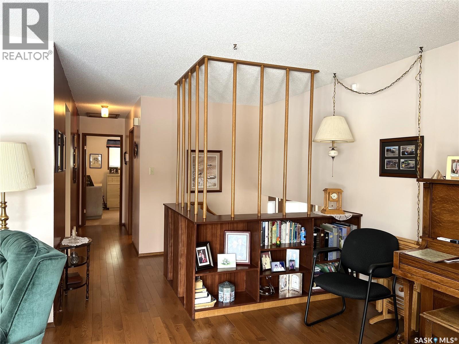 514 2nd Street E, Meadow Lake, Saskatchewan  S9X 1G6 - Photo 9 - SK022120