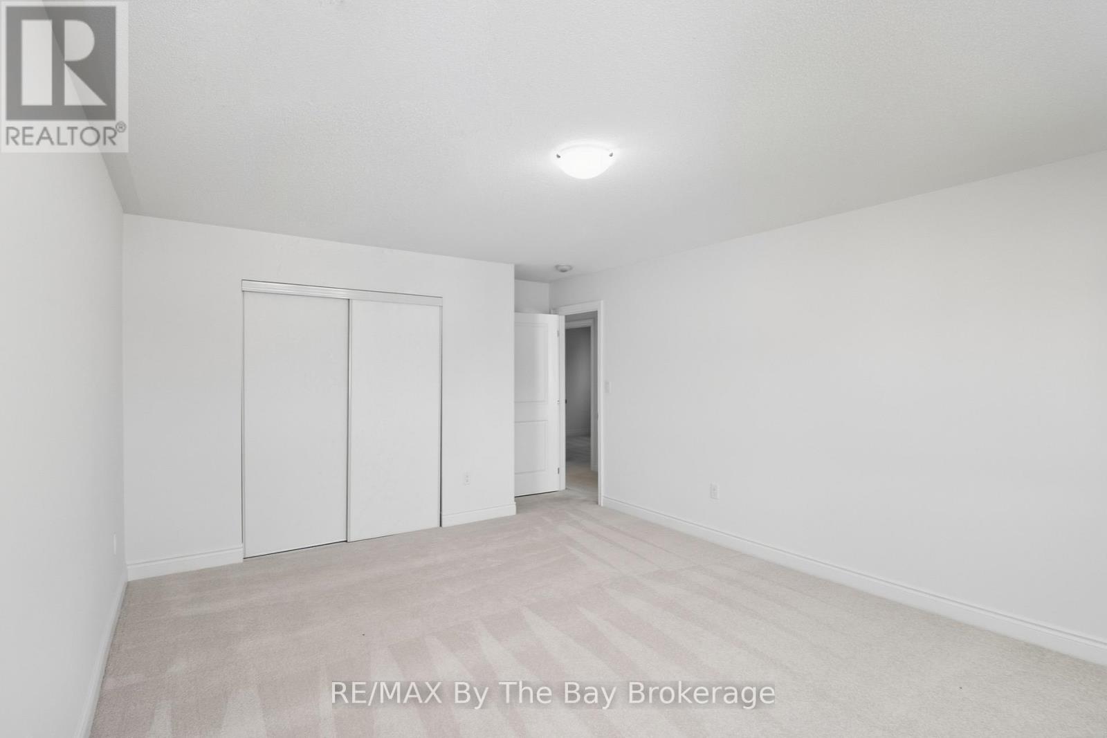 59 Amber Drive, Wasaga Beach, Ontario  L9Z 0R8 - Photo 42 - S12447317