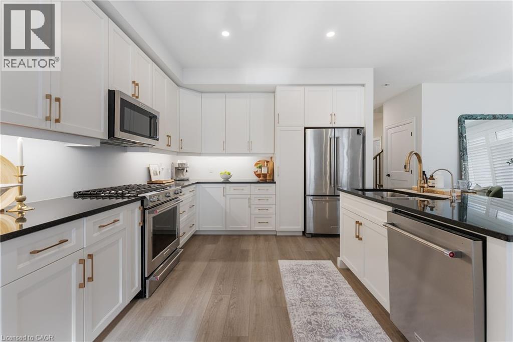 10 Granite Ridge Trail, Waterdown, Ontario  L8B 1Y4 - Photo 7 - 40784178