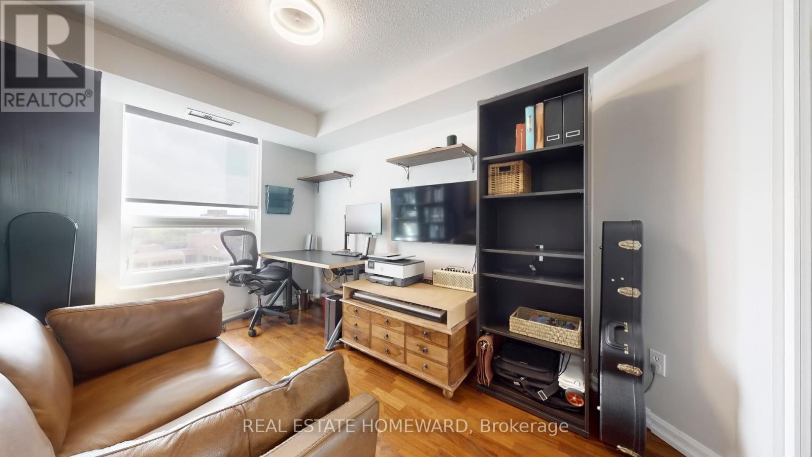 920 - 77 Maitland Place, Toronto, Ontario  M4Y 2V6 - Photo 16 - C12494232