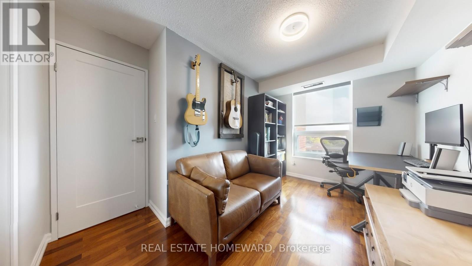 920 - 77 Maitland Place, Toronto, Ontario  M4Y 2V6 - Photo 17 - C12494232