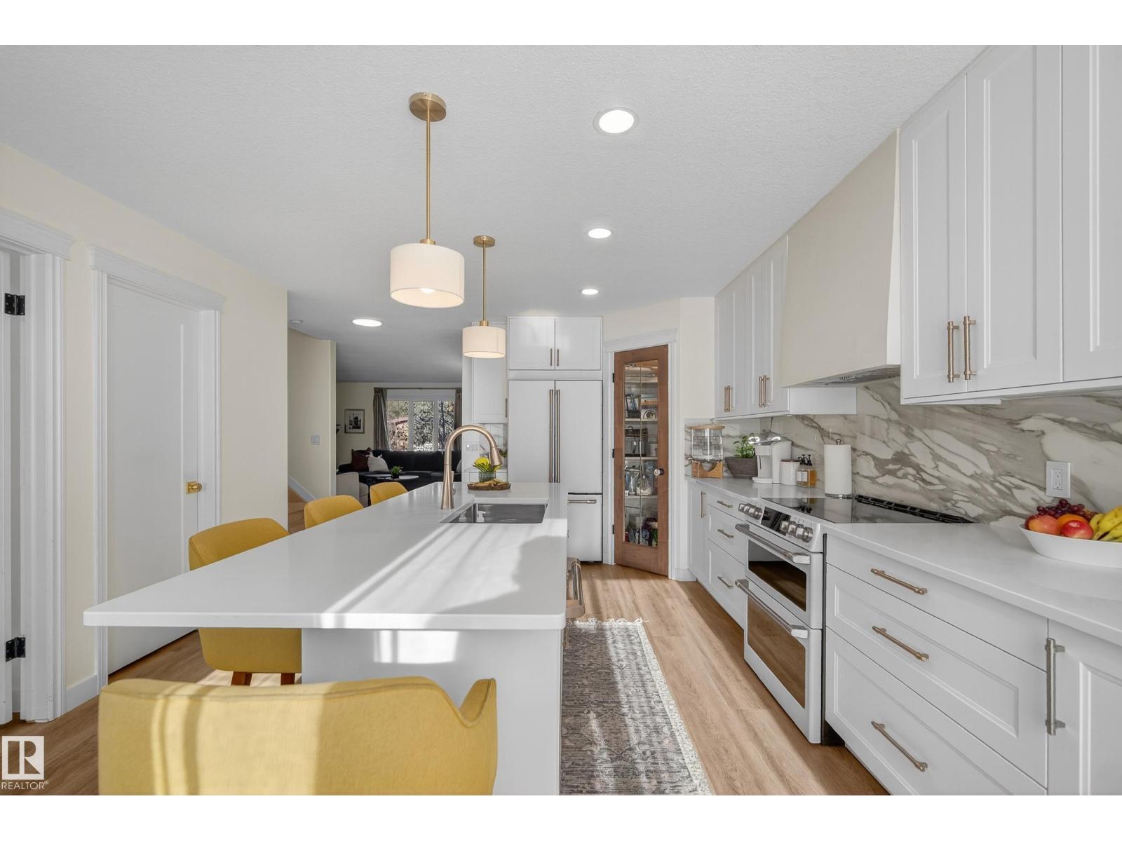 8705 92a Av Nw, Edmonton, Alberta  T6C 4G6 - Photo 23 - E4464266