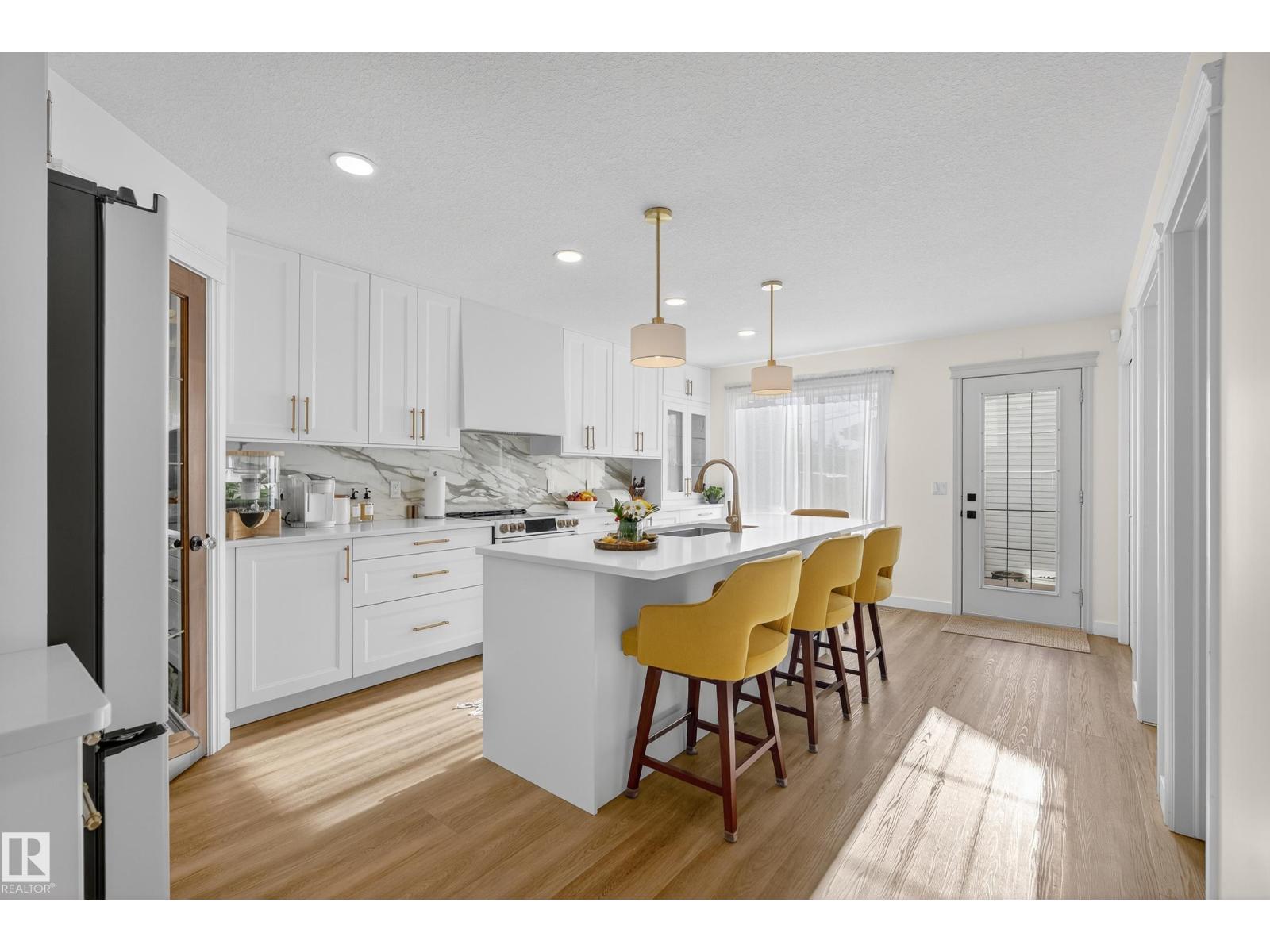 8705 92a Av Nw, Edmonton, Alberta  T6C 4G6 - Photo 14 - E4464266