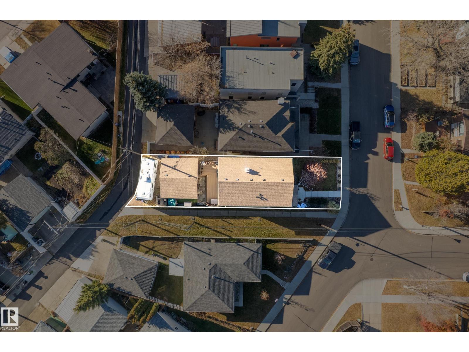 8705 92a Av Nw, Edmonton, Alberta  T6C 4G6 - Photo 66 - E4464266