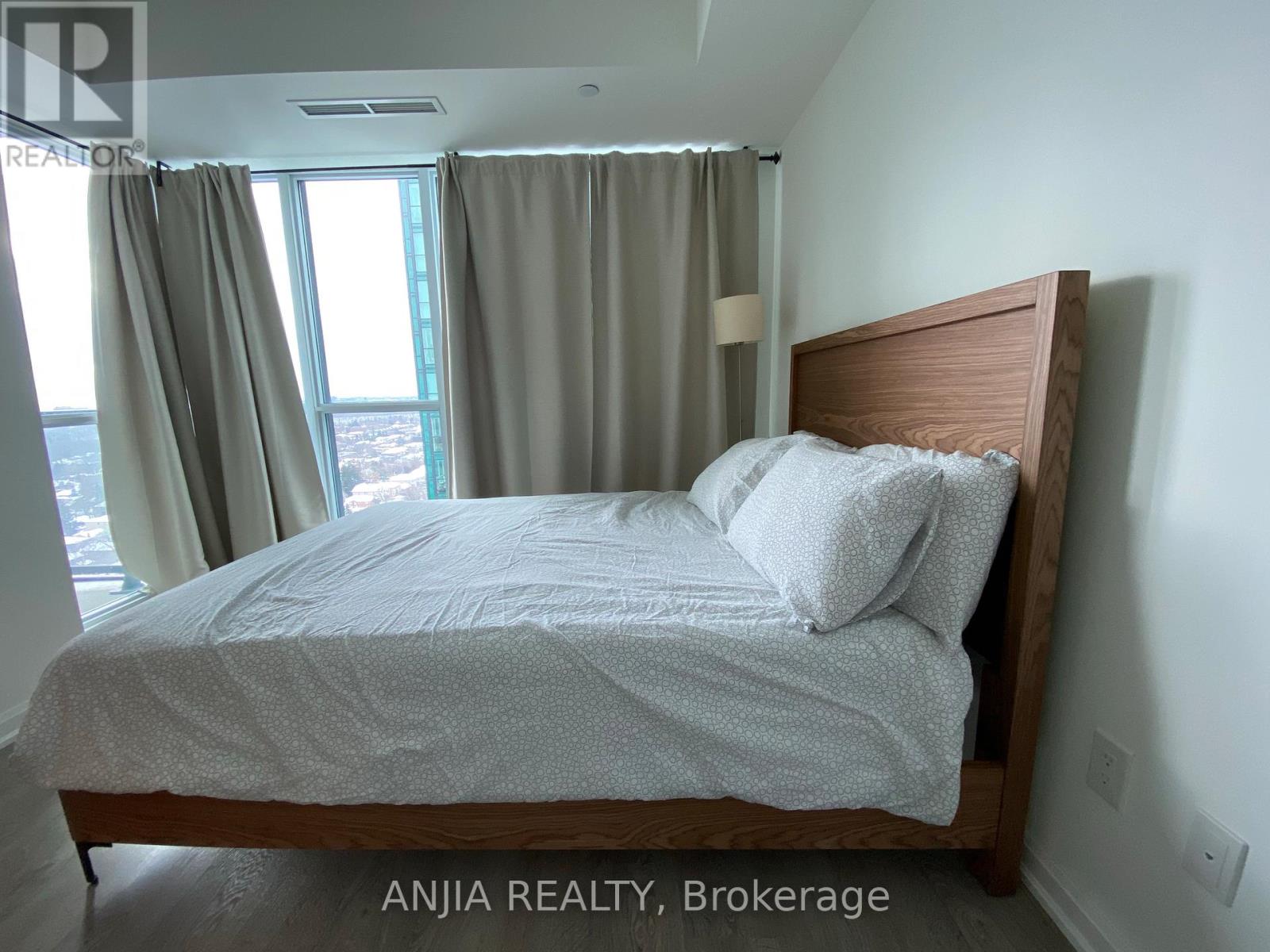 2104 - 9 Bogert Avenue, Toronto, Ontario  M2N 0H3 - Photo 4 - C12497234