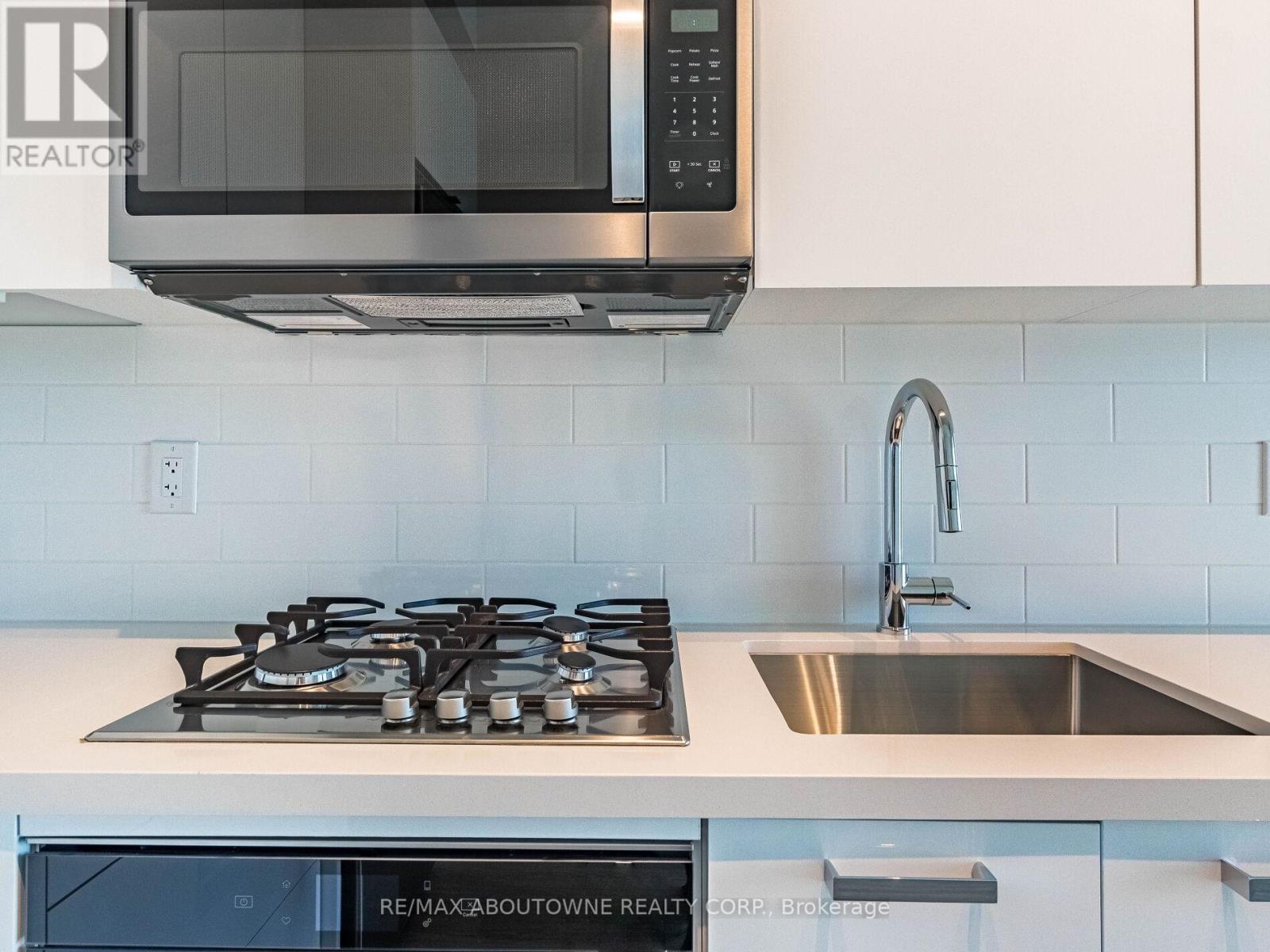 720 - 195 Mccaul Street, Toronto, Ontario  M5T 1W6 - Photo 16 - C12497268