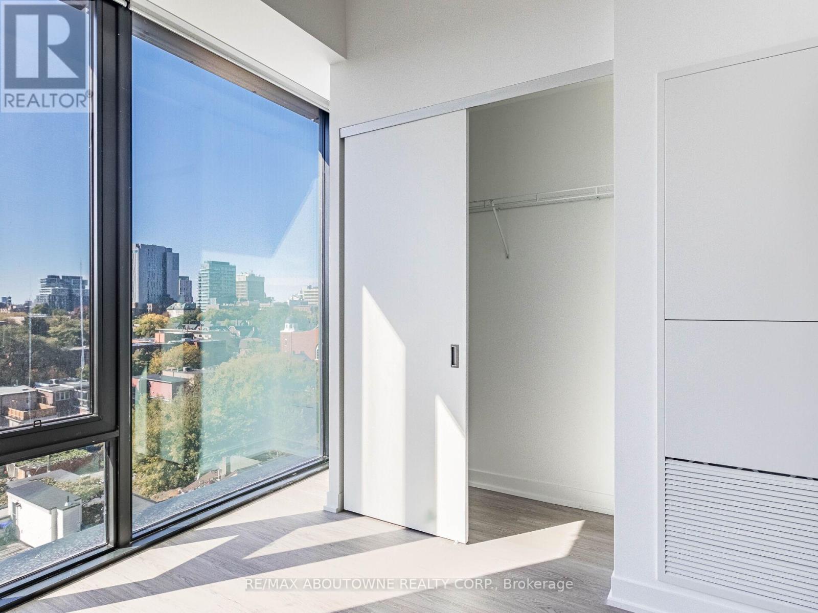 720 - 195 Mccaul Street, Toronto, Ontario  M5T 1W6 - Photo 19 - C12497268