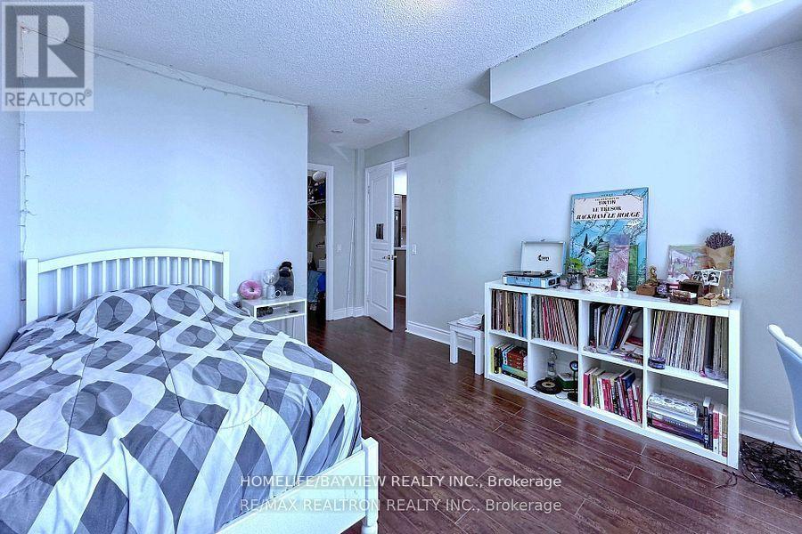 1006 - 5 Northtown Way, Toronto, Ontario  M2N 7A1 - Photo 13 - C12497316