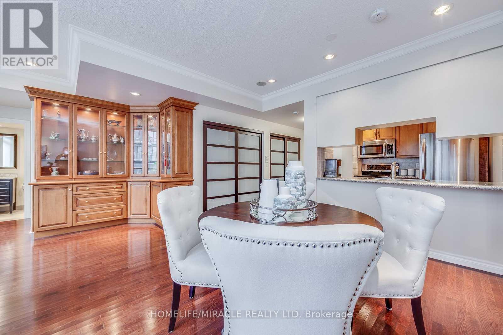 Ph09 - 270 Wellington Street W, Toronto, Ontario  M5V 3P5 - Photo 8 - C12497318