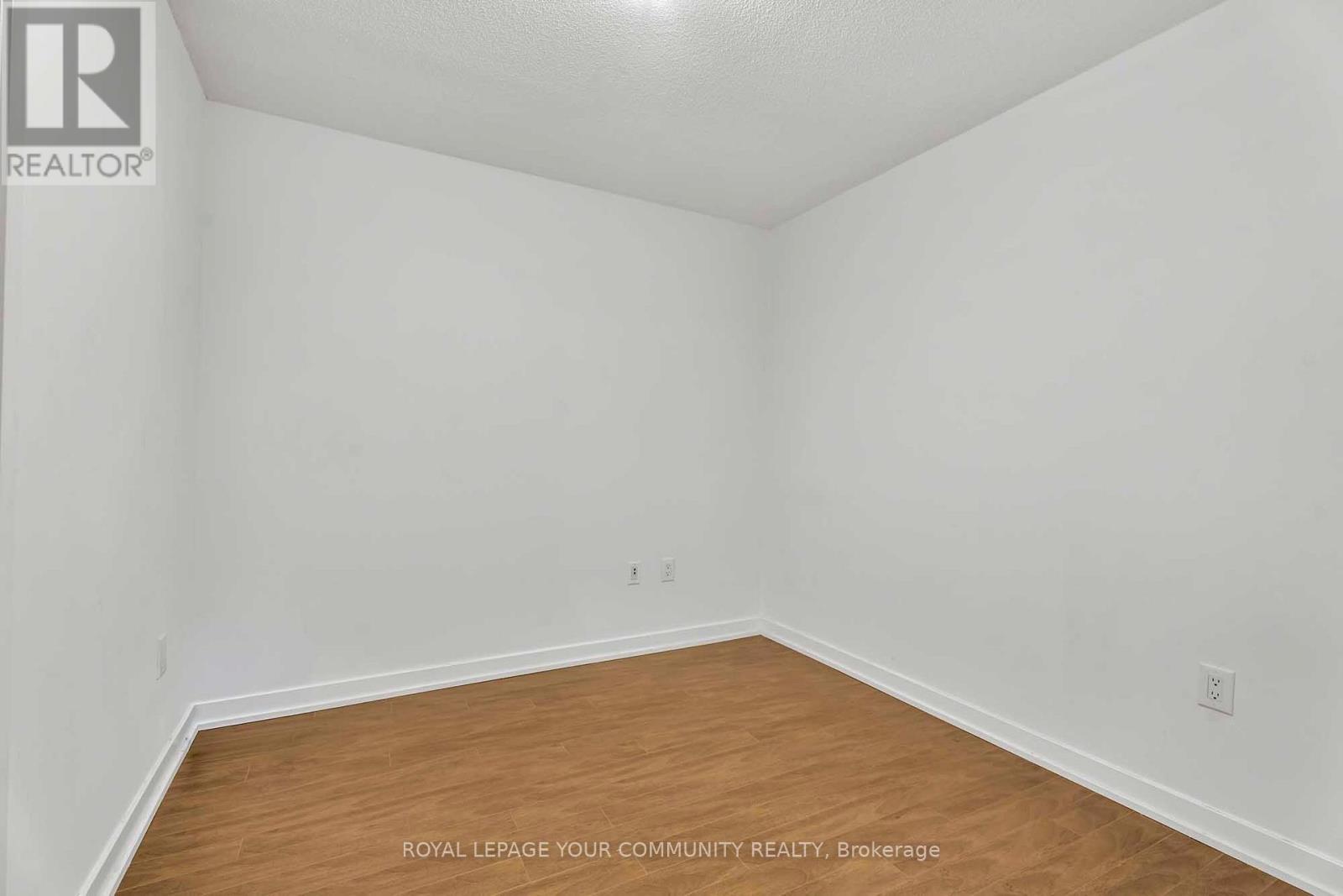 2111 - 25 Capreol Court, Toronto, Ontario  M5V 3Z7 - Photo 10 - C12497346