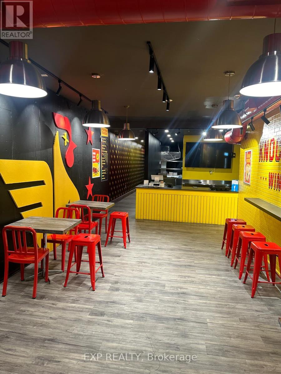 Main - 198 Augusta Avenue, Toronto, Ontario  M5T 2L6 - Photo 2 - C12497372