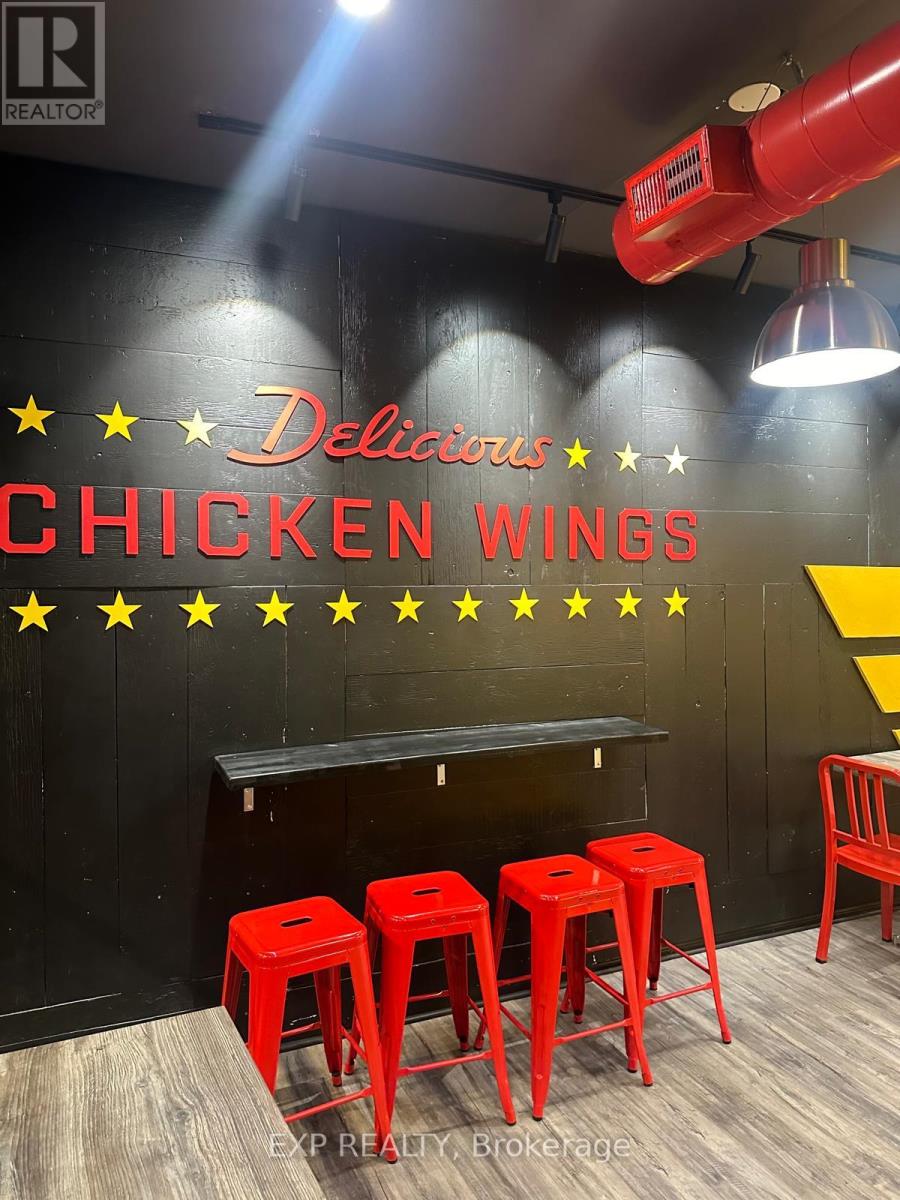 Main - 198 Augusta Avenue, Toronto, Ontario  M5T 2L6 - Photo 3 - C12497372