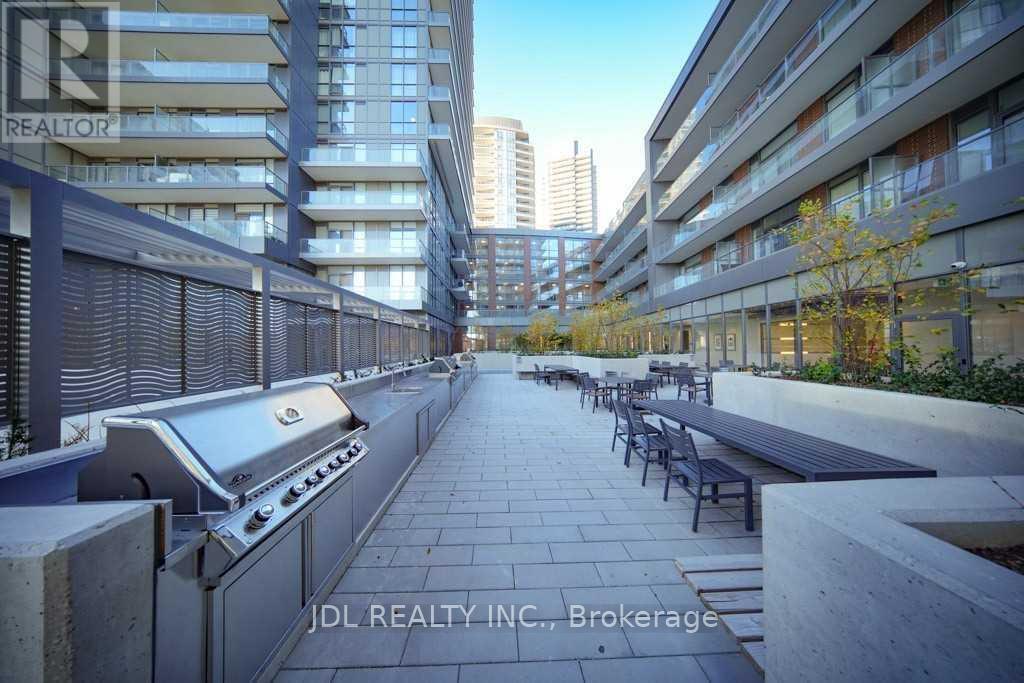 202 - 36 Forest Manor Road, Toronto, Ontario  M2J 1M5 - Photo 11 - C12497468