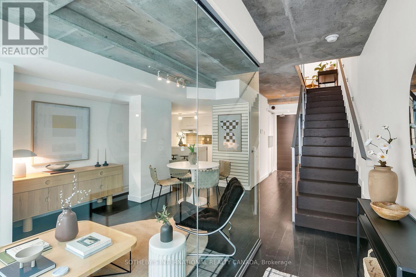 113 - 55 Stewart Street, Toronto, Ontario  M5V 2V1 - Photo 2 - C12497474