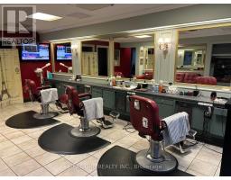 C8 - 123 QUEEN STREET W, Toronto, Ontario