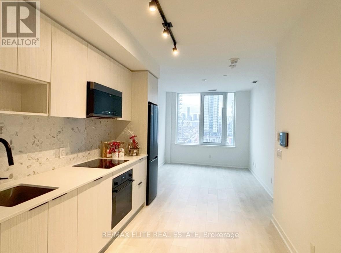 920 - 5 Defries Street, Toronto, Ontario  M5A 0W7 - Photo 6 - C12497542