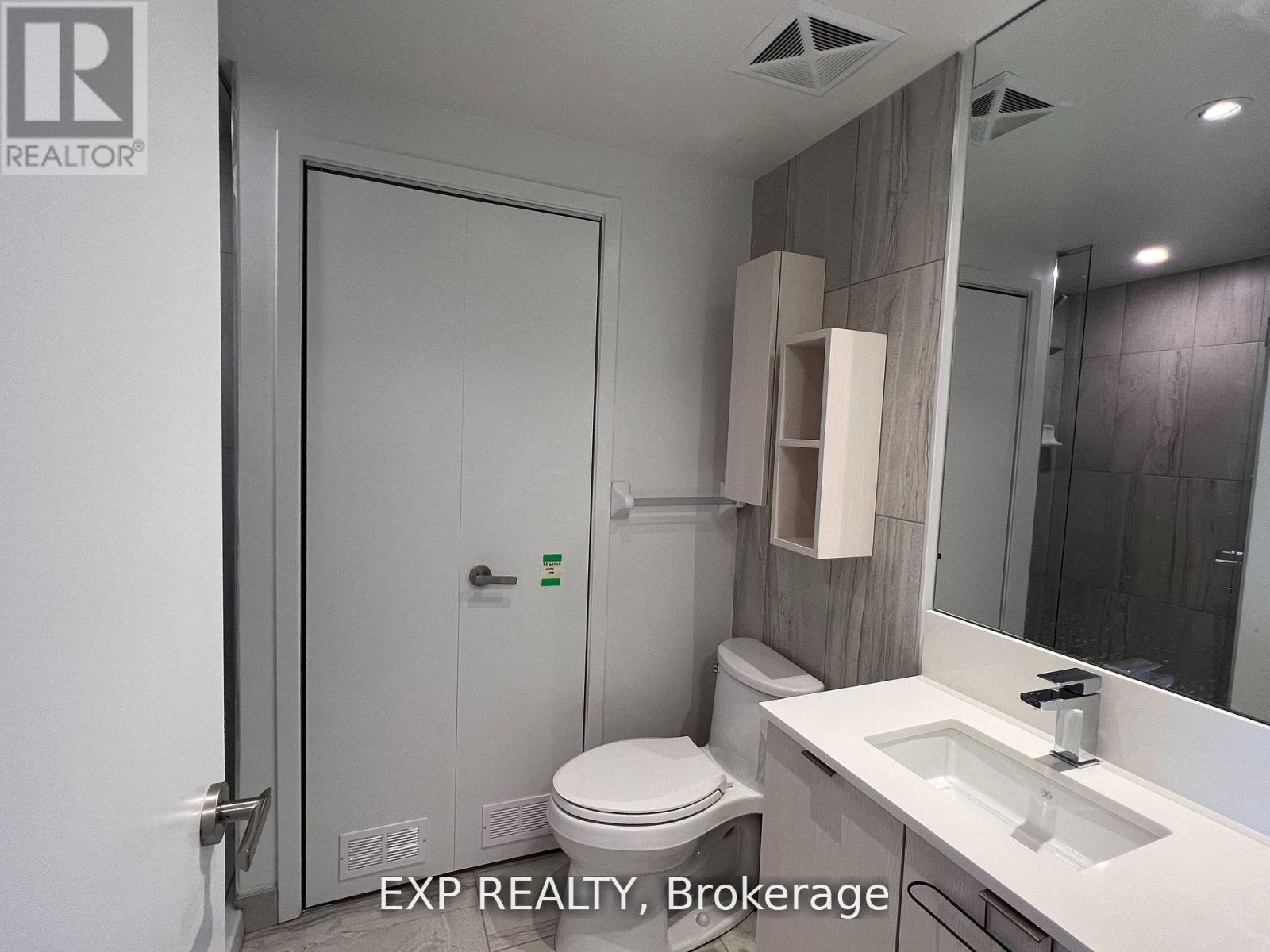 3213 - 195 Redpath Avenue, Toronto, Ontario  M4P 0E4 - Photo 3 - C12497674